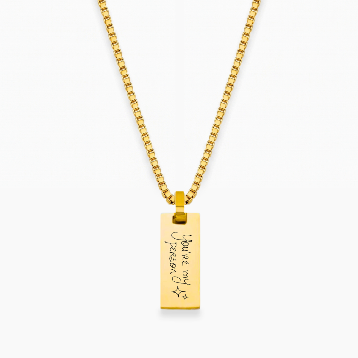 Colar personalizado SILO em dourado com corrente quadrada